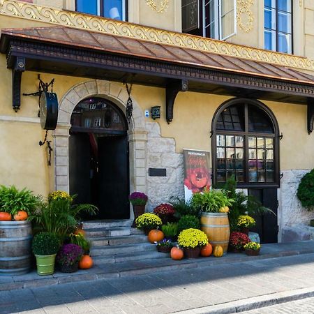 Warsaw Old Town P&O Serviced Apartments ภายนอก รูปภาพ